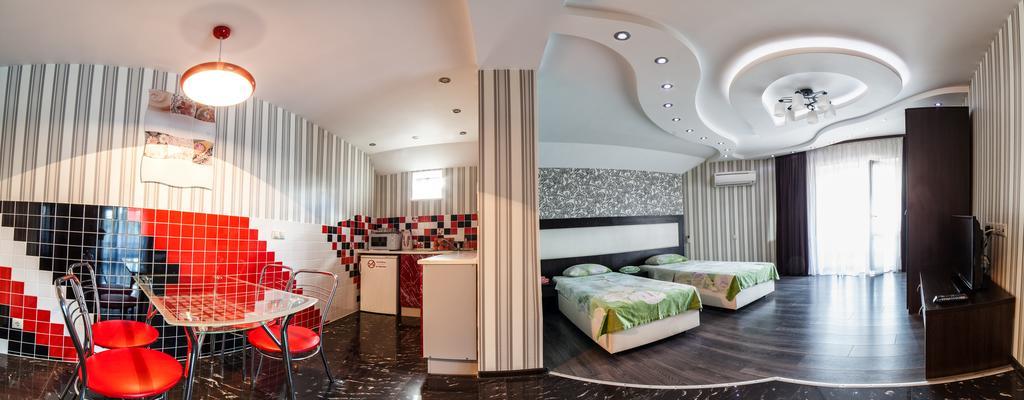 Home Comfort Livoberezhna Iec Kiev Exterior photo