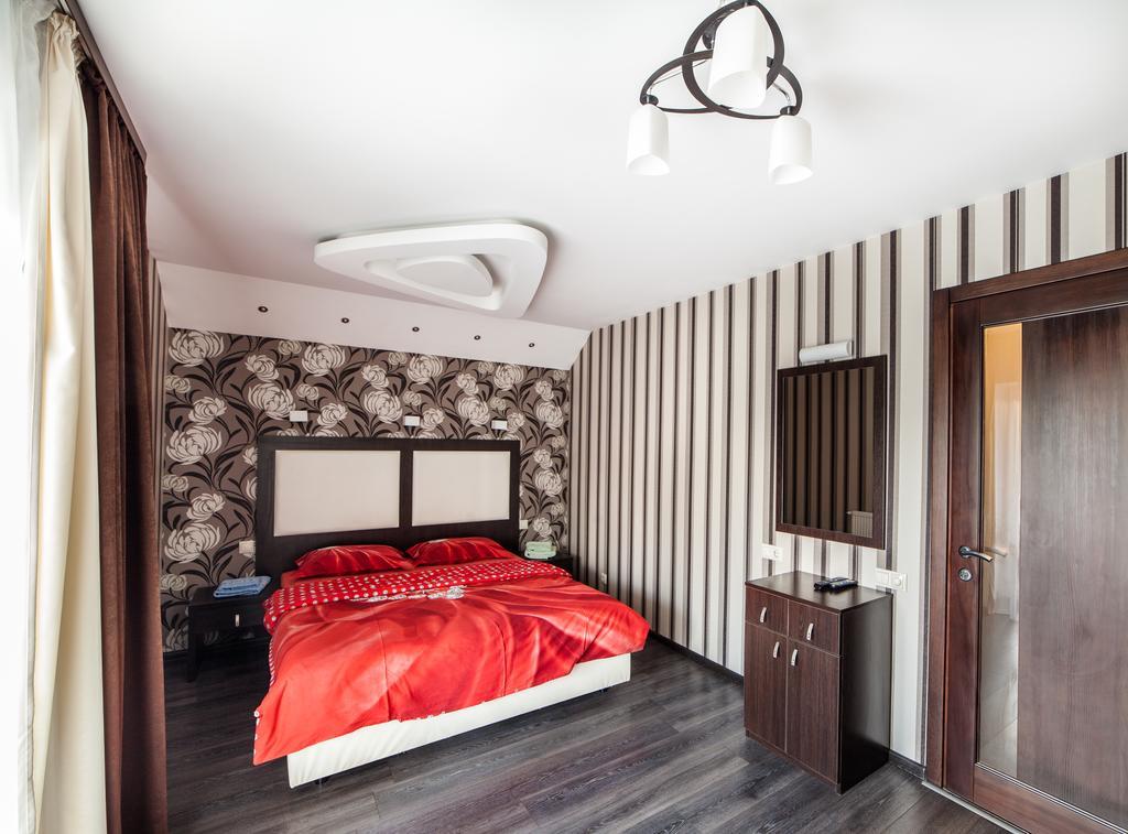 Home Comfort Livoberezhna Iec Kiev Exterior photo