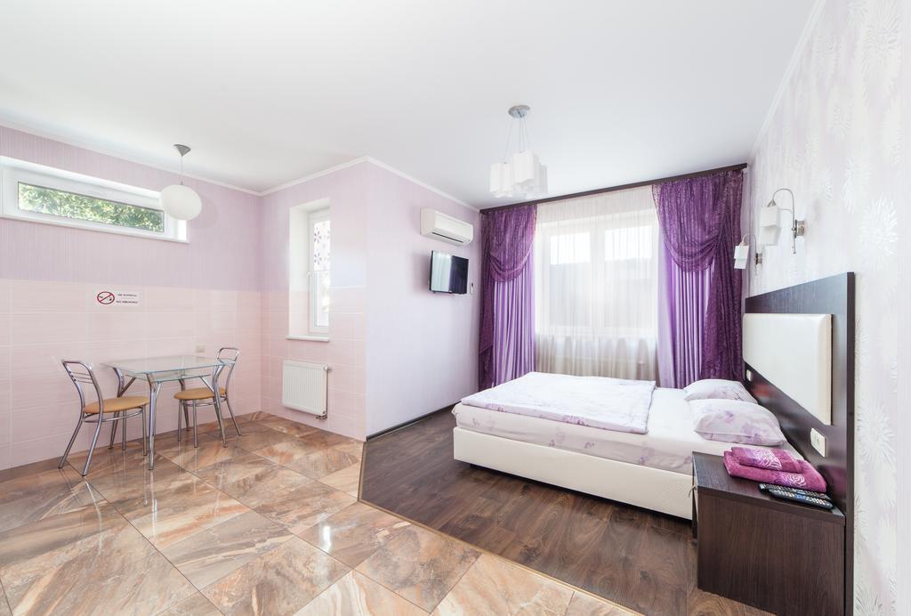 Home Comfort Livoberezhna Iec Kiev Exterior photo